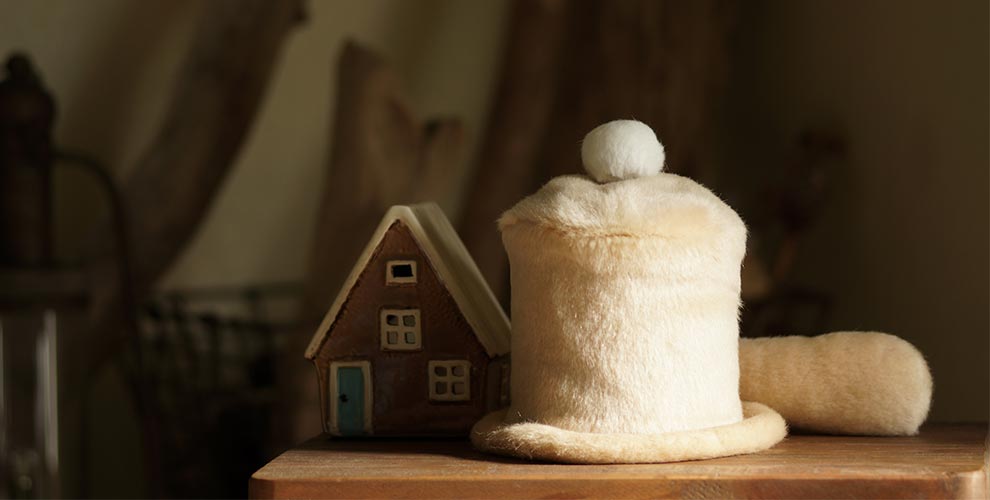 骨壺カバーとは